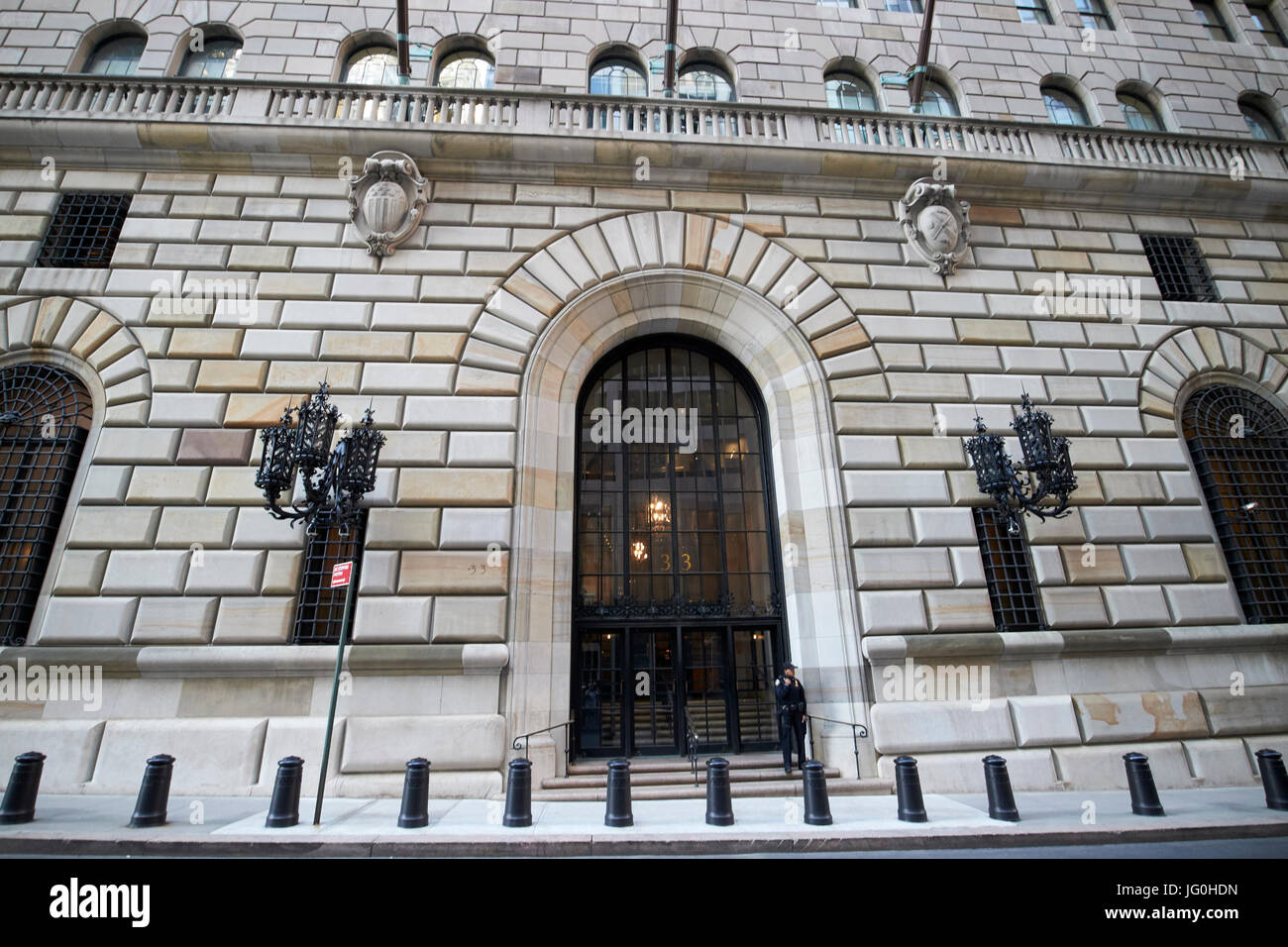 entrance to New York Federal Reserve building USA Stock Photo