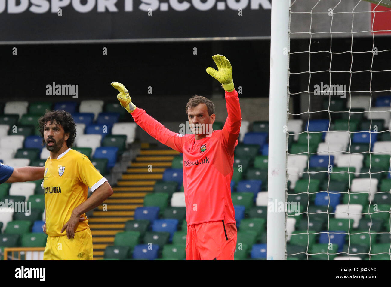 Windsor Park, Belfast, Northern Ireland. 28th June 2017. Linfield 1 La  Fiorita 0. Linfield goalkeeper Roy Carroll (1) in action with Damiano  Tommasi, La Fiorita Stock Photo - Alamy