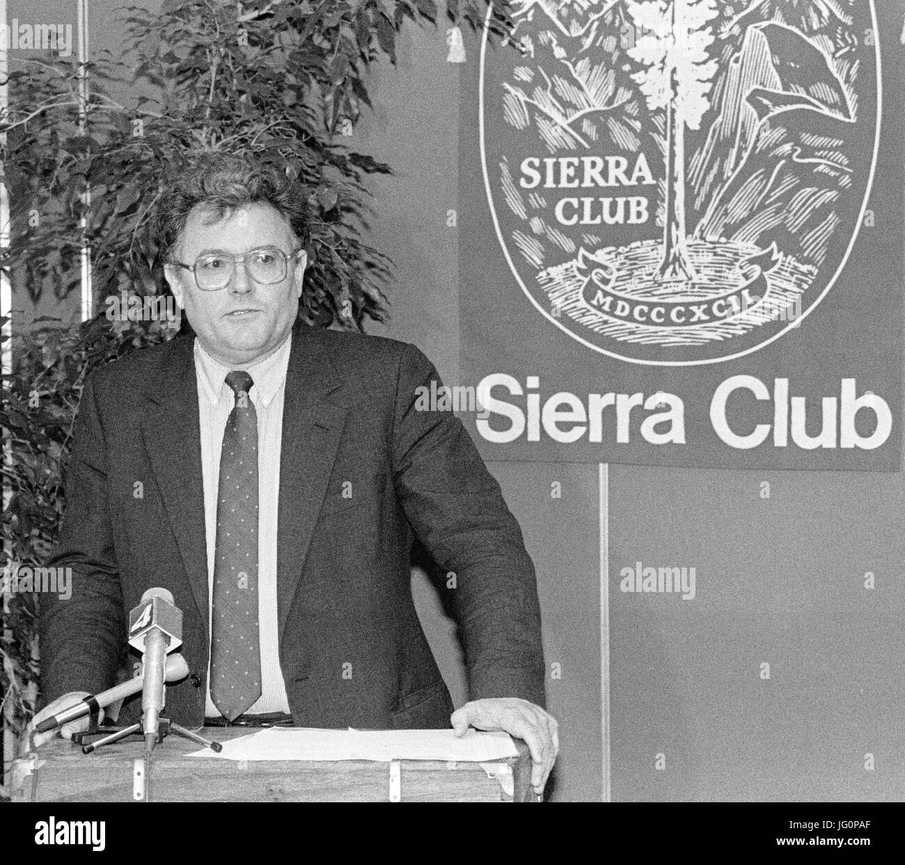 Harry Britt, former San Francisco Supervisor Speaking at the Sierra Club. Stock Photo