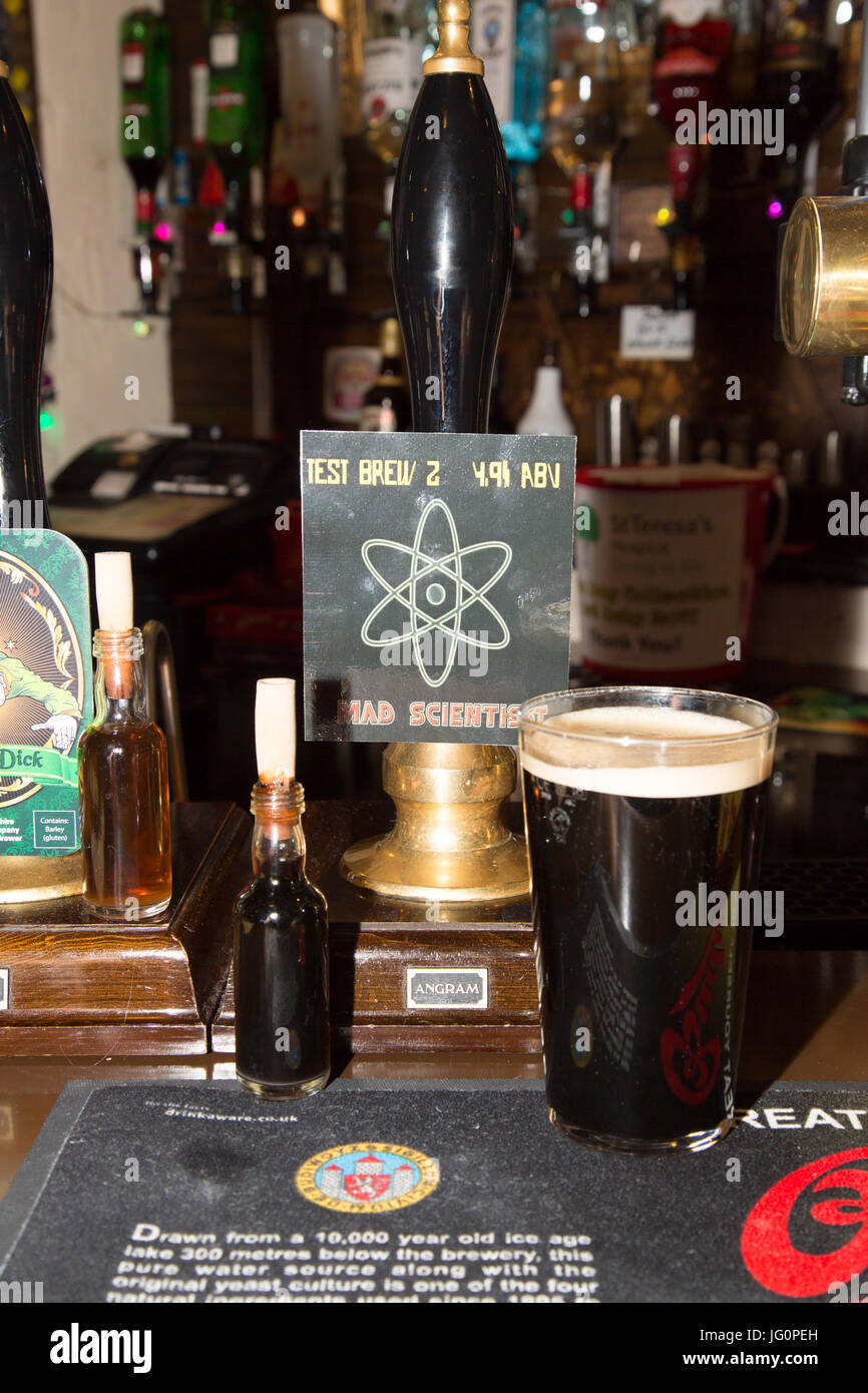Test Brew 2 real ale Hand pump and a pint at Quakerhouse pub, Darlington,  England, UK Stock Photo - Alamy