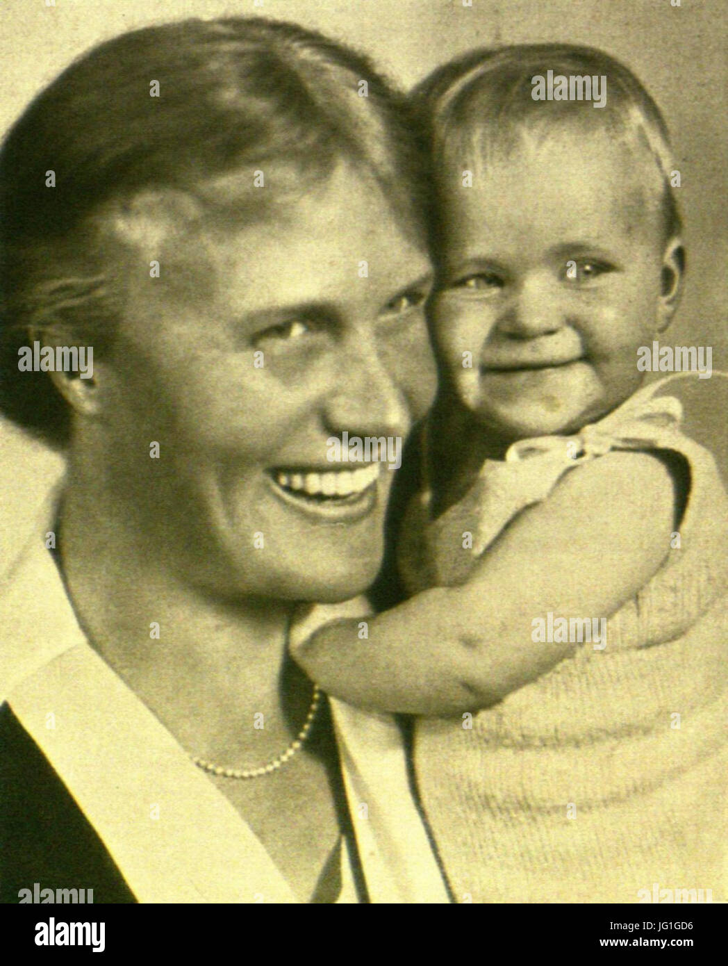 Elsa Brandstrom High Resolution Stock Photography and Images - Alamy