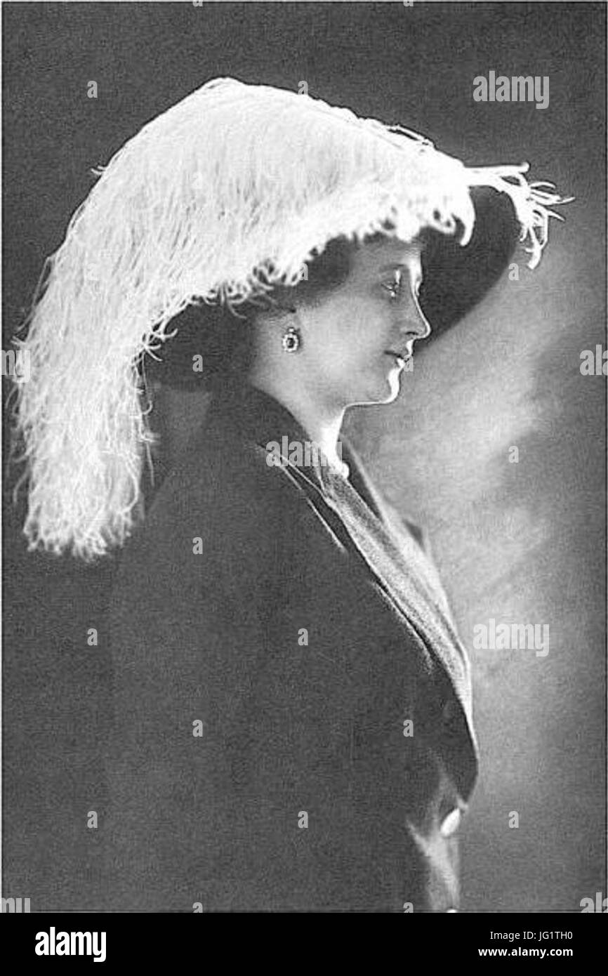 Countess Isabella EsterhơA1zy de GalơA1nta 1911 Stock Photo