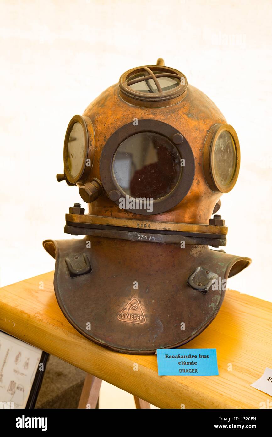 Antique deep sea diving helmet, 14 May 2017 Spain Stock Photo