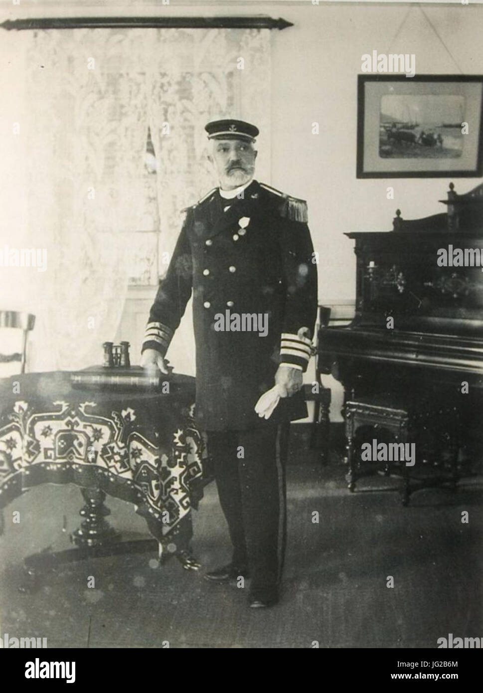 Joaquim Augusto de Sousa fardado de oficial da Esquadra Submarina de Navegação Terrestre Stock Photo