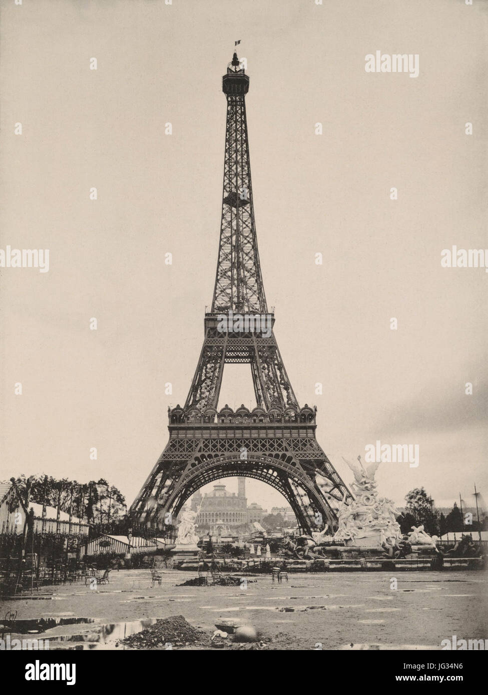 page 3 le tour eiffel high resolution stock photography and images alamy