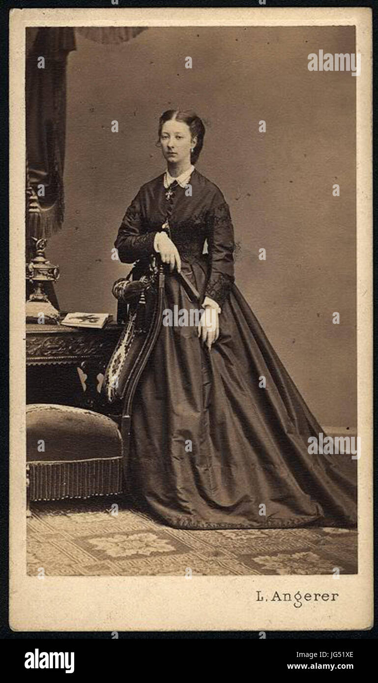 Portrait of Princess Czartoryska (born Margaret of Bourbon Orleans)  (1846-1893), (daughter of the Duke of Nemours) Portrait de la Princesse  Czartoryska (née Marguerite de Bourbon-Orléans ) (1846-1893), fille du duc  de Nemours.