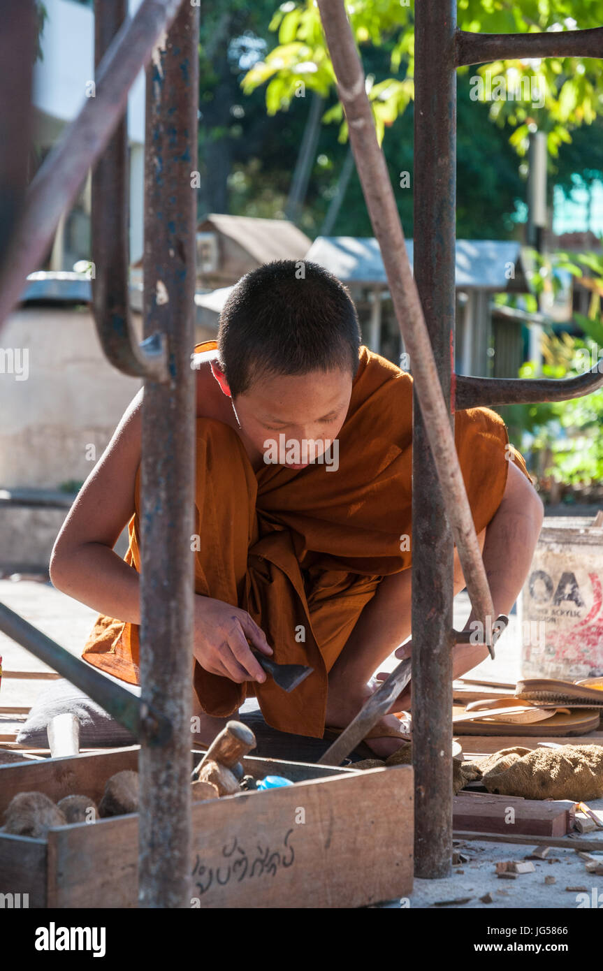 Monks at work -Thailand Stock Photo - Alamy
