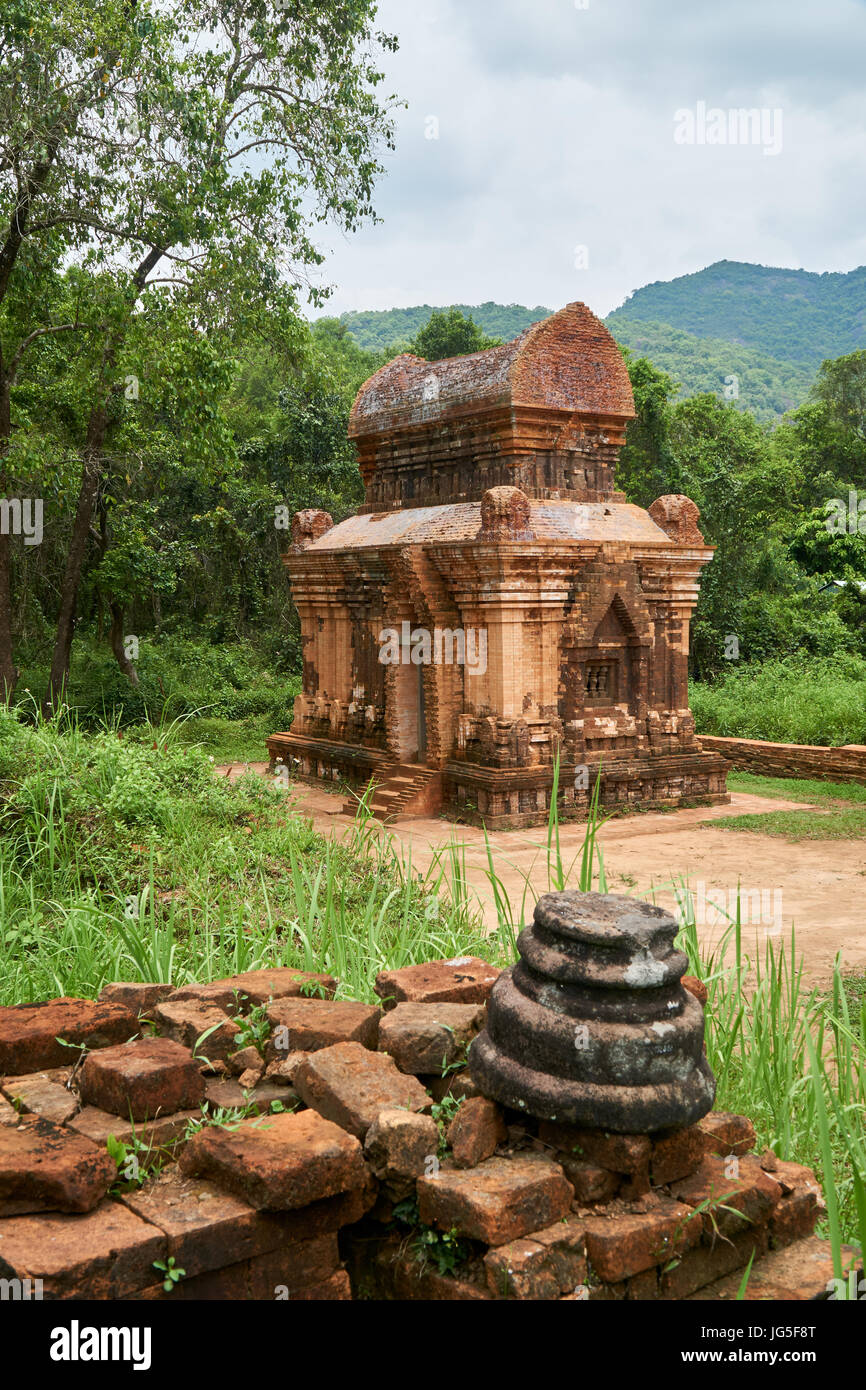 Old religious buildings from the Champa empire - cham culture. In my son, near Hoi an, Vietnam. World heritage site. Stock Photo