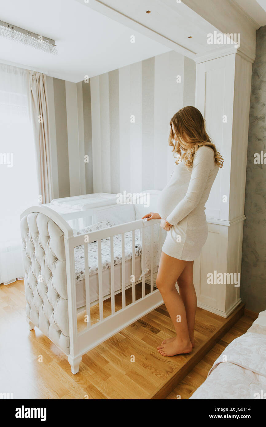 how to set up baby bed