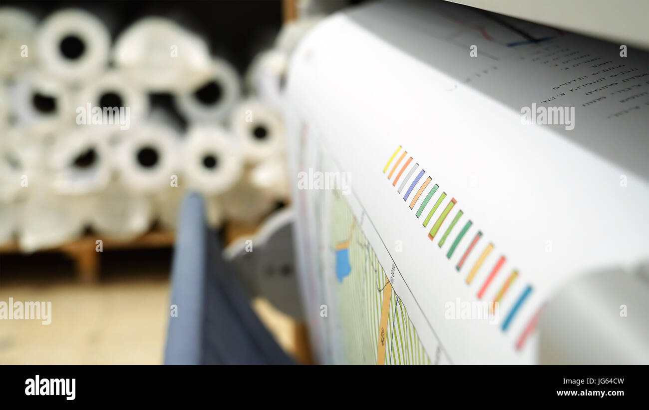 Wide format printer printing draft outline drawing Stock Photo Alamy