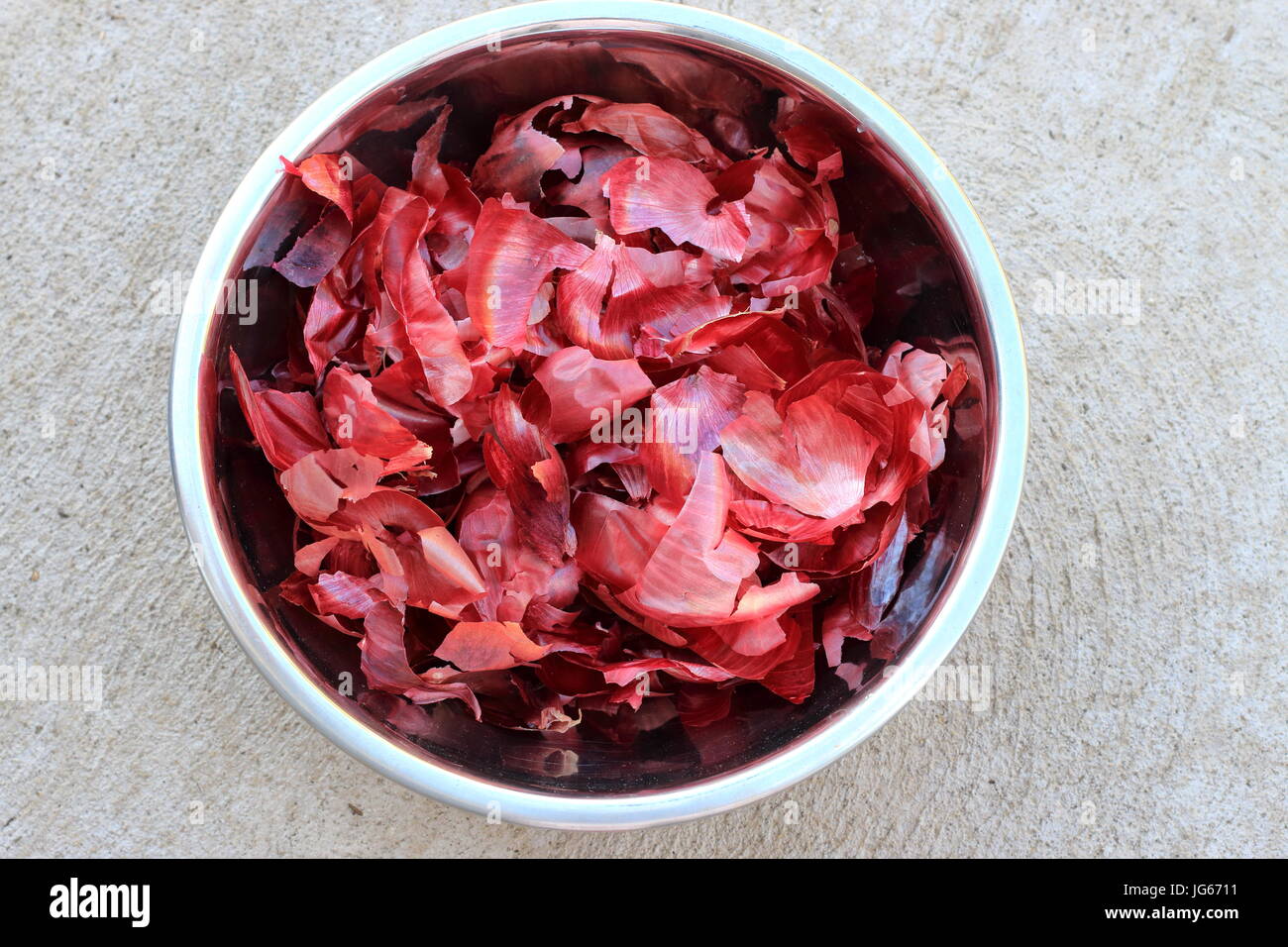 Skin of onion hires stock photography and images Alamy