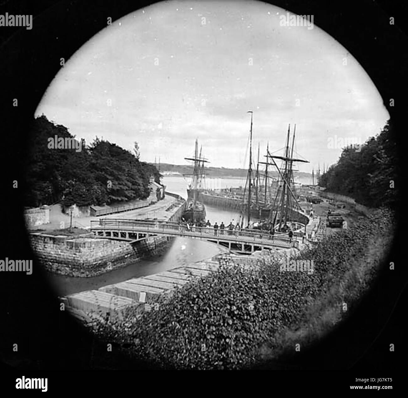 The iron bridge and quay Y Felinheli NLW3361477 Stock Photo Alamy