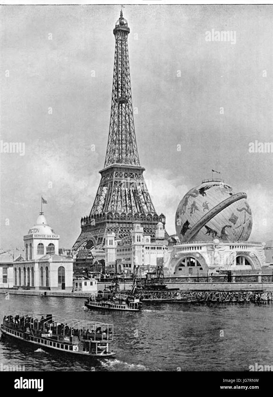 Tour Eiffel Et Le Globe Celeste Stock Photo Alamy Tour Eiffel Et Le Globe Celeste Stock Photo Alamy
