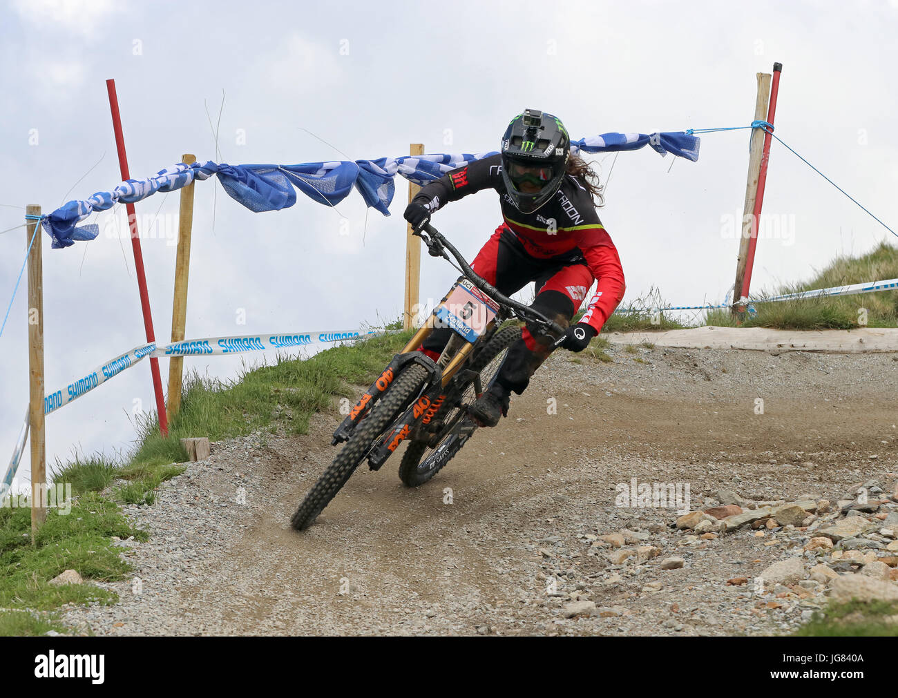 Fort William, Scotland. 4th June, 2017. Manon Carpenter at the Mountain