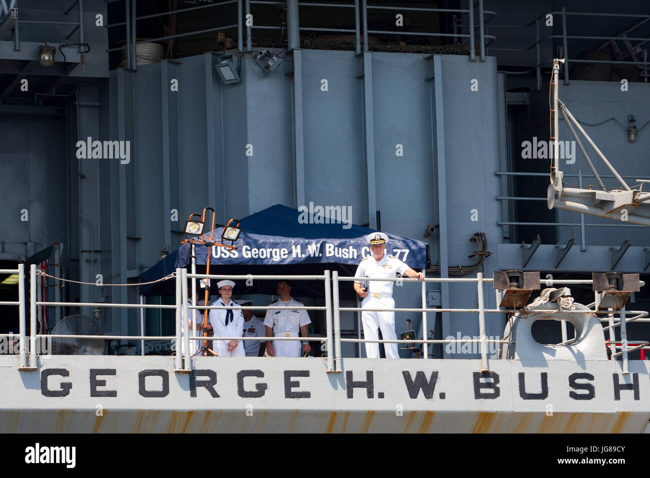 Haifa, Israel. 3rd July, 2017. Crew members are seen on board U.S. aircraft carrier USS George H.W. Bush during its visit to Israel's Haifa port, on July 3, 2017. Credit: Xinhua/Alamy Live News Stock Photo