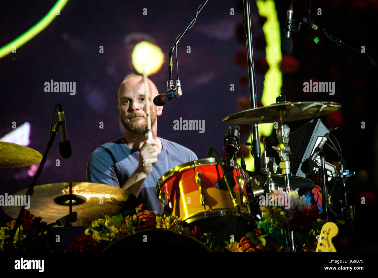 Will champion coldplay drums hi-res stock photography and images - Alamy