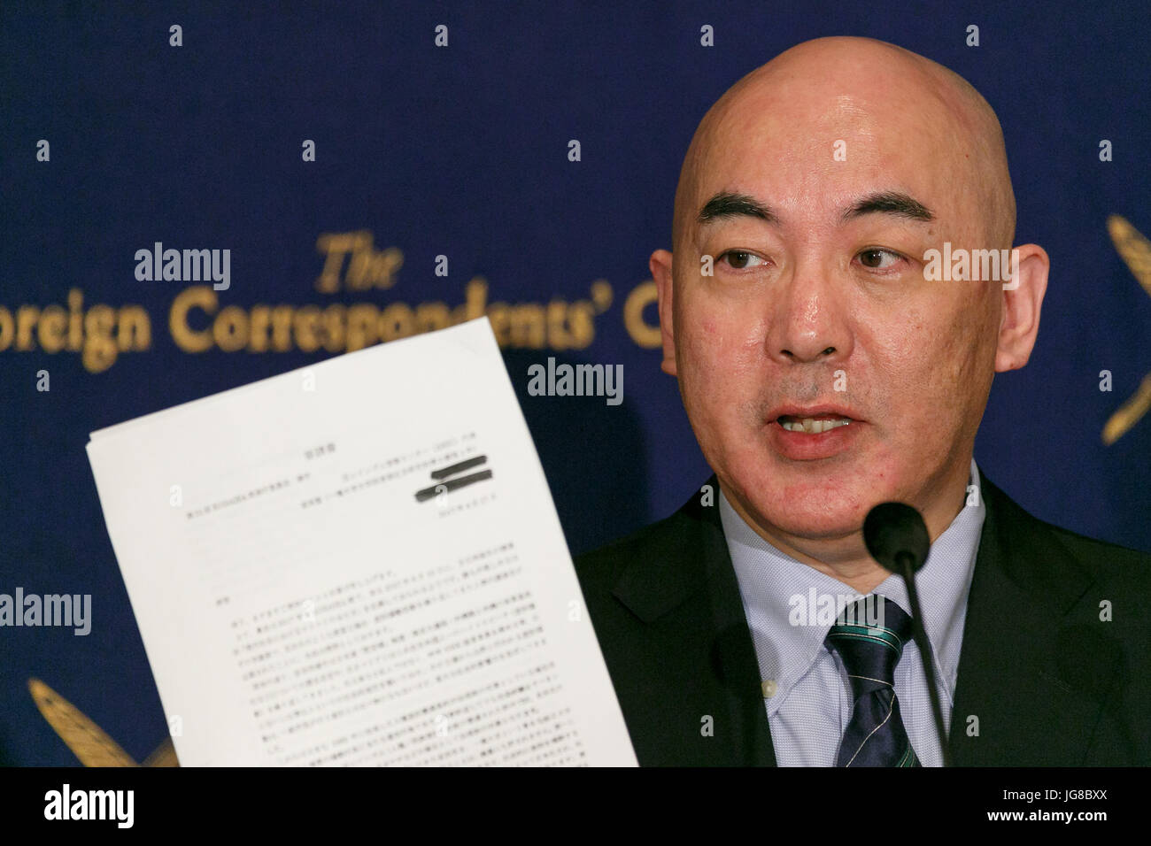 Japanese author Naoki Hyakuta speaks during a news conference at The Foreign Correspondents' Club of Japan on July 4, 2017, Tokyo, Japan. Hyakuta, who's views include denial of the Nanking massacre, spoke about the cancellation of his lecture at Hitotsubashi University because a group of students, belonging to the school's Anti-Racism Information Center (ARIC), had argued that his views were discriminatory toward certain ethnic groups and that he shouldn't be allowed to speak at the University festival. Credit: Rodrigo Reyes Marin/AFLO/Alamy Live News Stock Photo