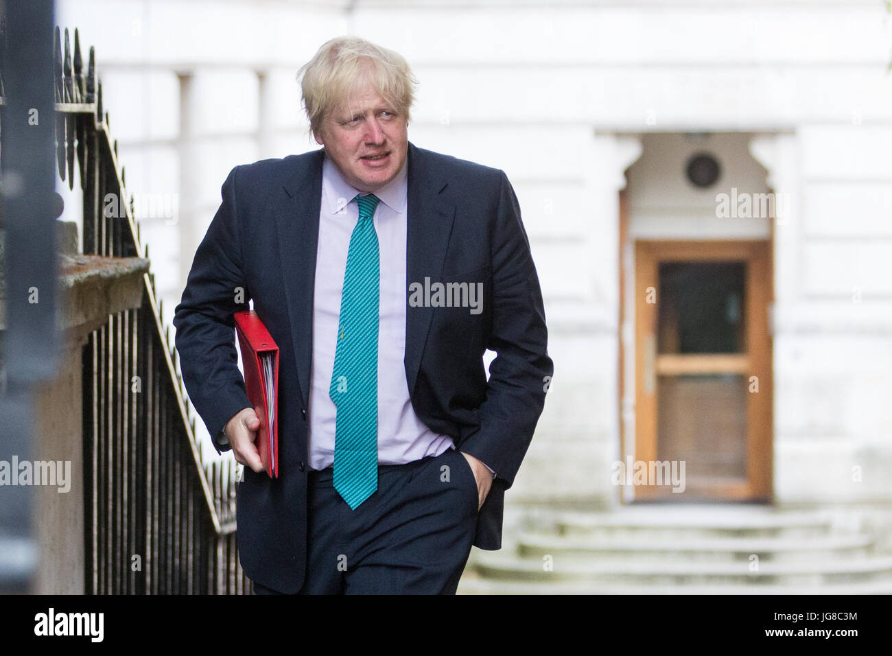 boris johnson hermes tie