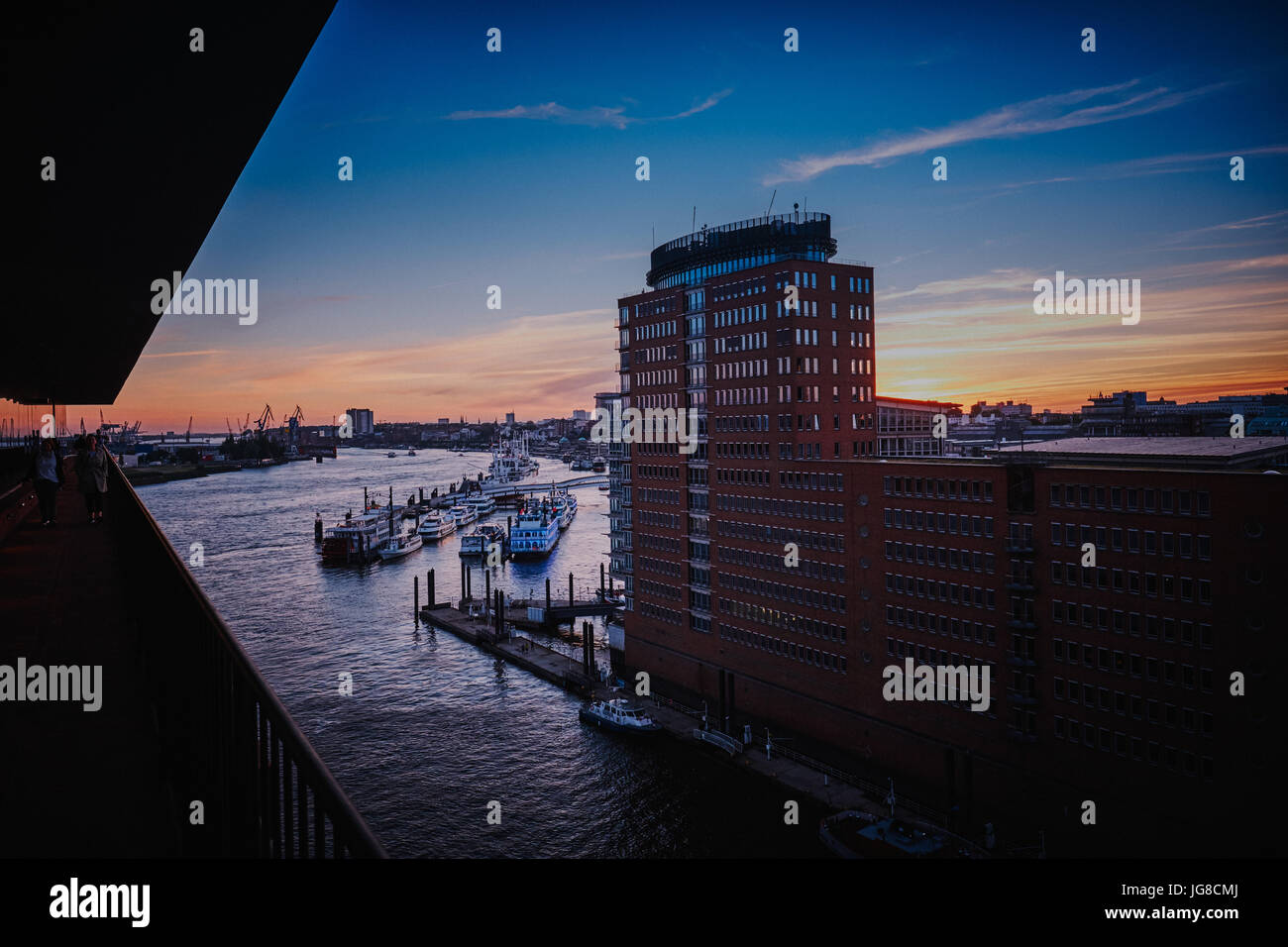 View out of a hotel room inside the Elbphilharmonie, Hamburg 20. June 2017.  Photo: picture alliance / Robert Schlesinger | usage worldwide Stock Photo