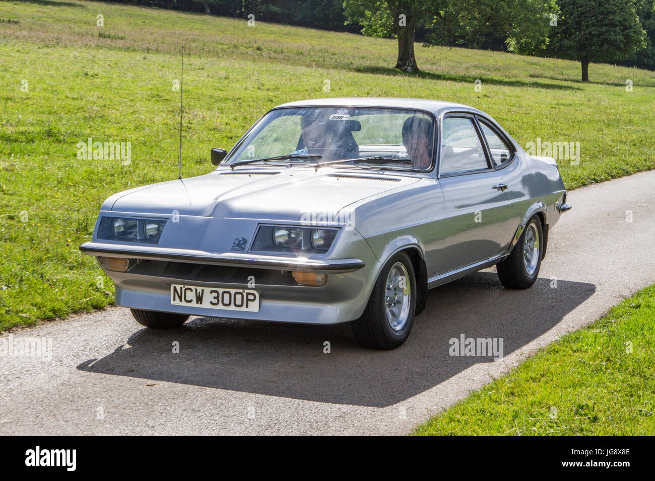 NCW300P 1975 Vauxhall Firenza 2279 DN Classic, collectable restored vintage vehicles arriving at the Mark Woodward Event at Leighton Hall, Carnforth, Stock Photo