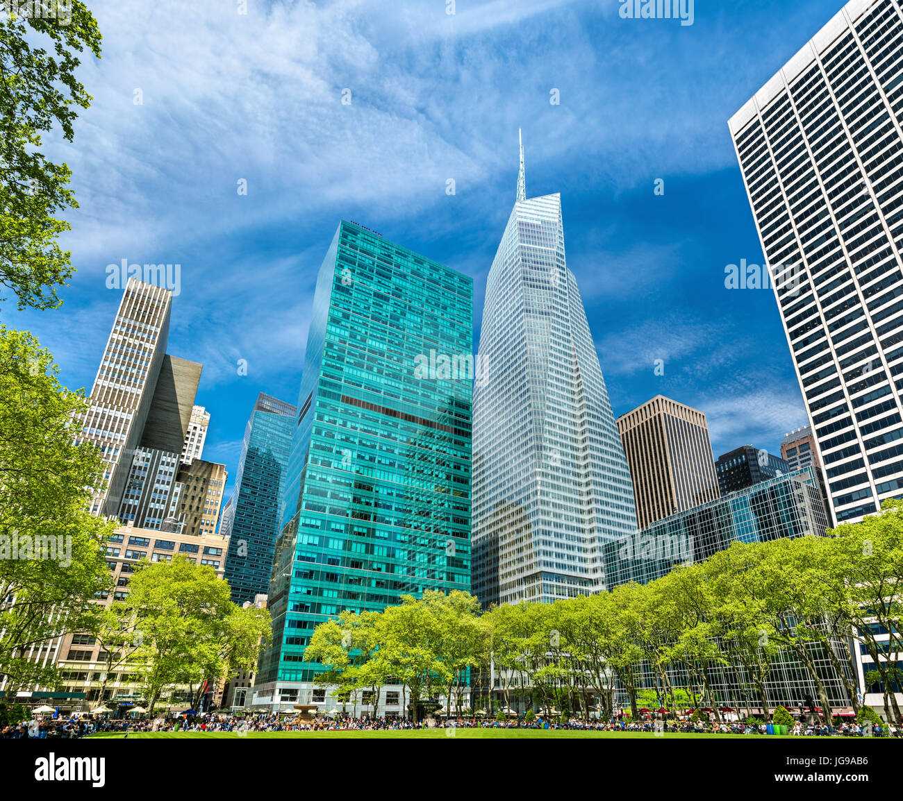 Buildings at Bryant Park in New York City Stock Photo Alamy