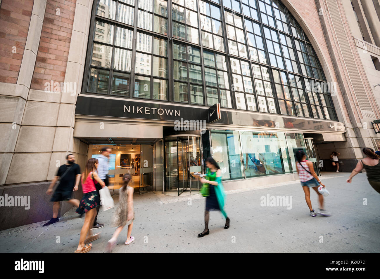 Niketown nyc hi-res stock photography and images - Alamy
