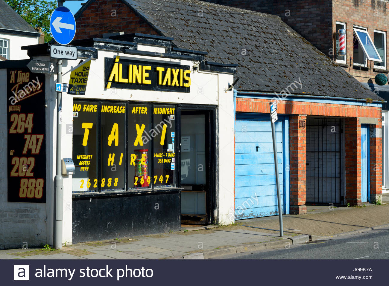 Mini Cab Stock Photos & Mini Cab Stock Images Alamy