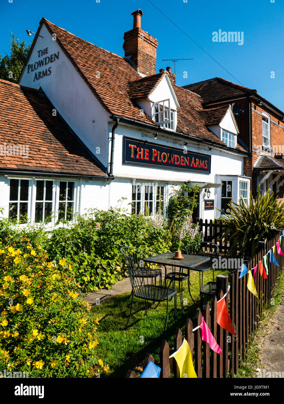 The Plowden Arms Pub, Shiplake, Henley-on-Thames, Oxfordshire, England, UK,GB. Stock Photo