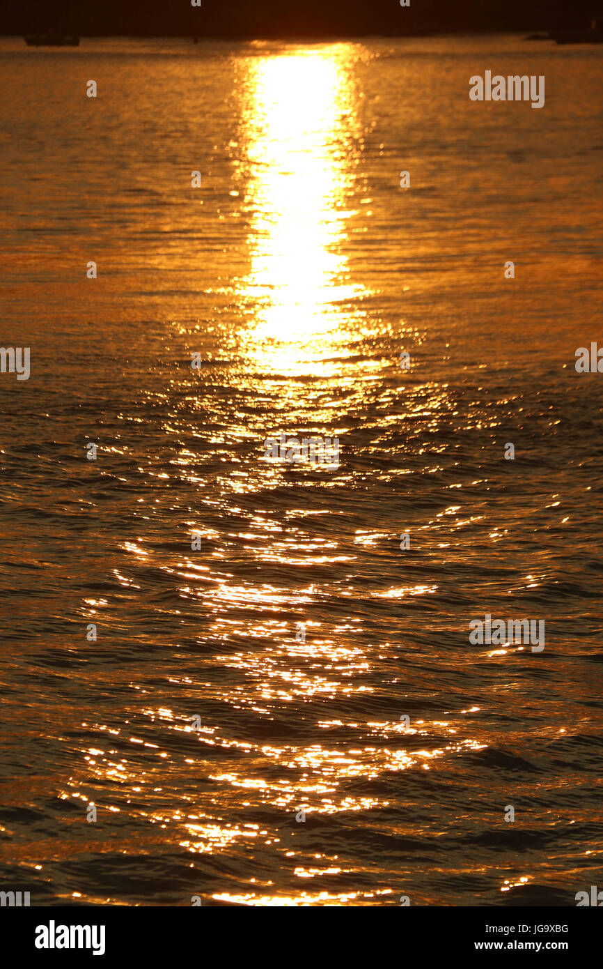 Golden light reflects on hi-res stock photography and images - Alamy