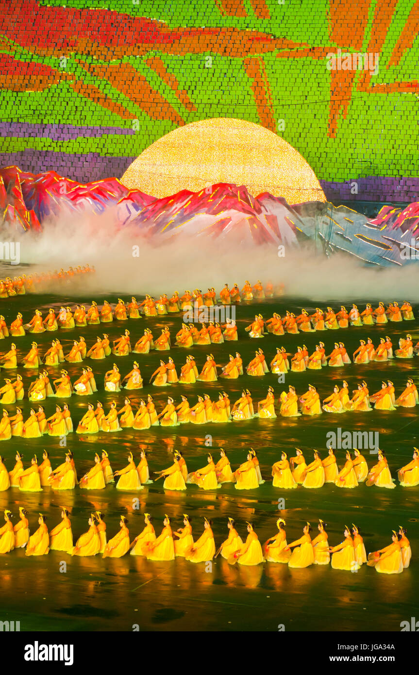 Dancers and Acorbats at Arirang, the mass games of North Korea Stock Photo