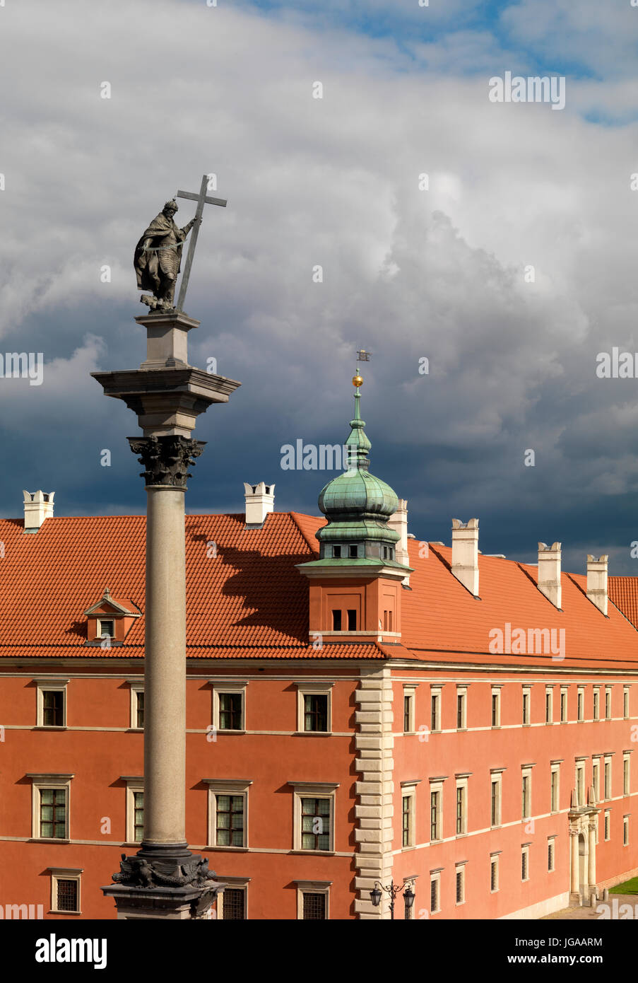 Warsaw, King Sigismund II Vasa column and the Royal Castle. Stock Photo
