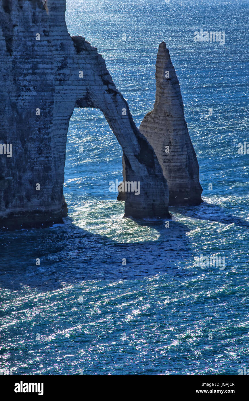 The Needle and the Aval Arch at Etretat , Normandy Stock Photo - Alamy