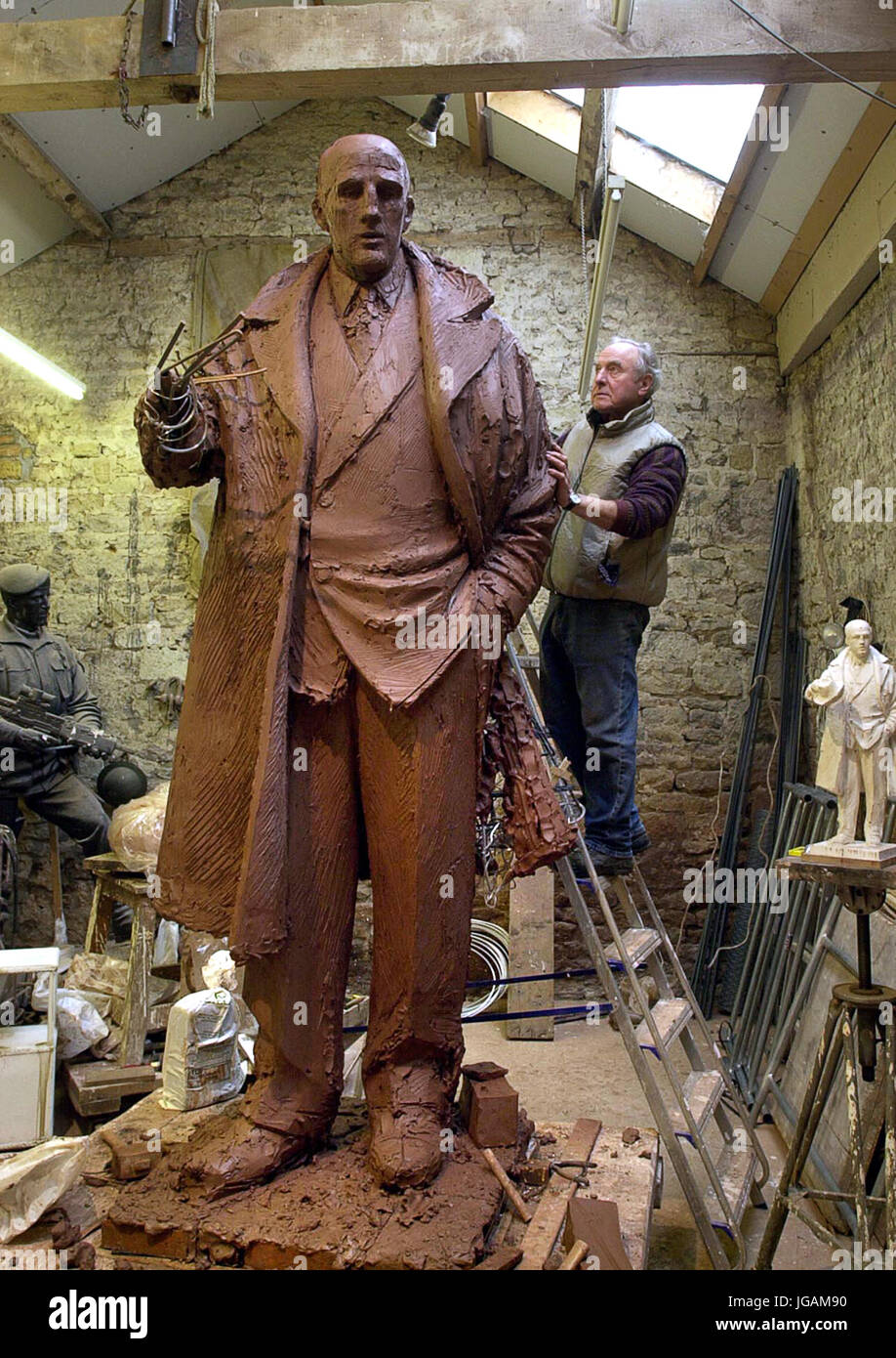 Clay statue hires stock photography and images Alamy