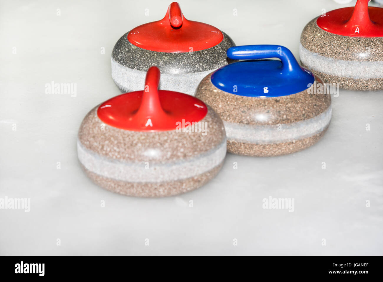 Ice curling brush hires stock photography and images Alamy