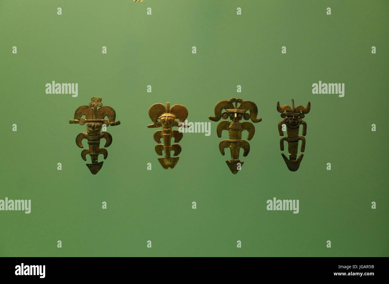 Pre-Columbian gold figures from Colombia Stock Photo - Alamy