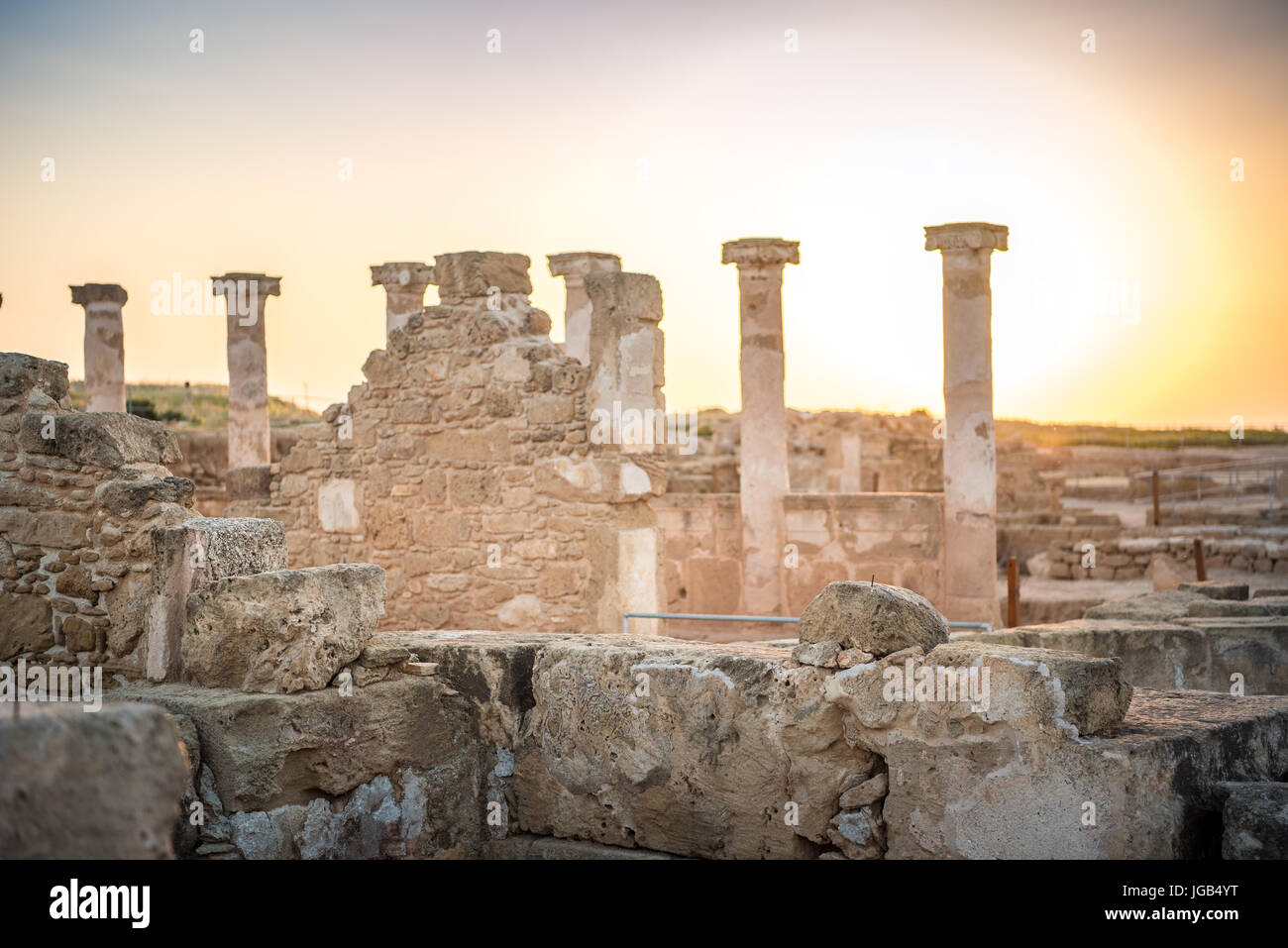 Ruins ancient temple paphos hi-res stock photography and images - Alamy