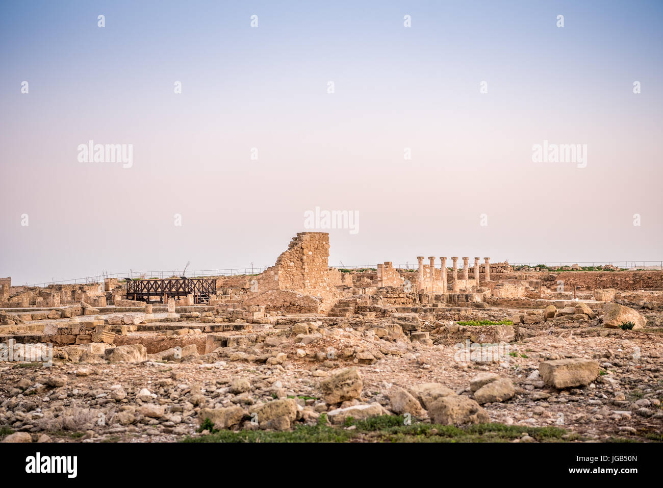 Ruins ancient temple paphos hi-res stock photography and images - Alamy