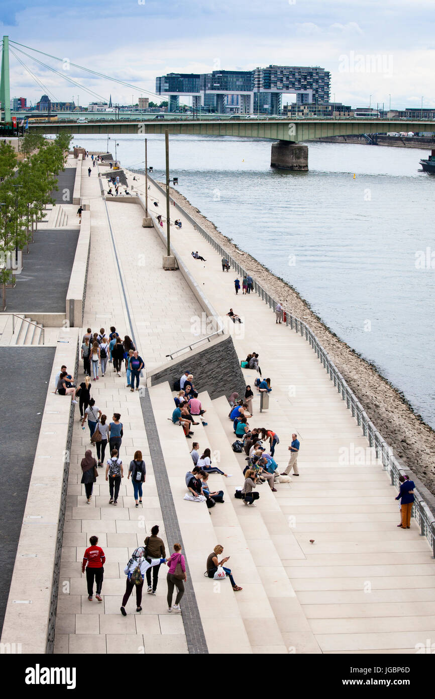 Germany, the Rhine boulevard in the district Deutz, in the background ...