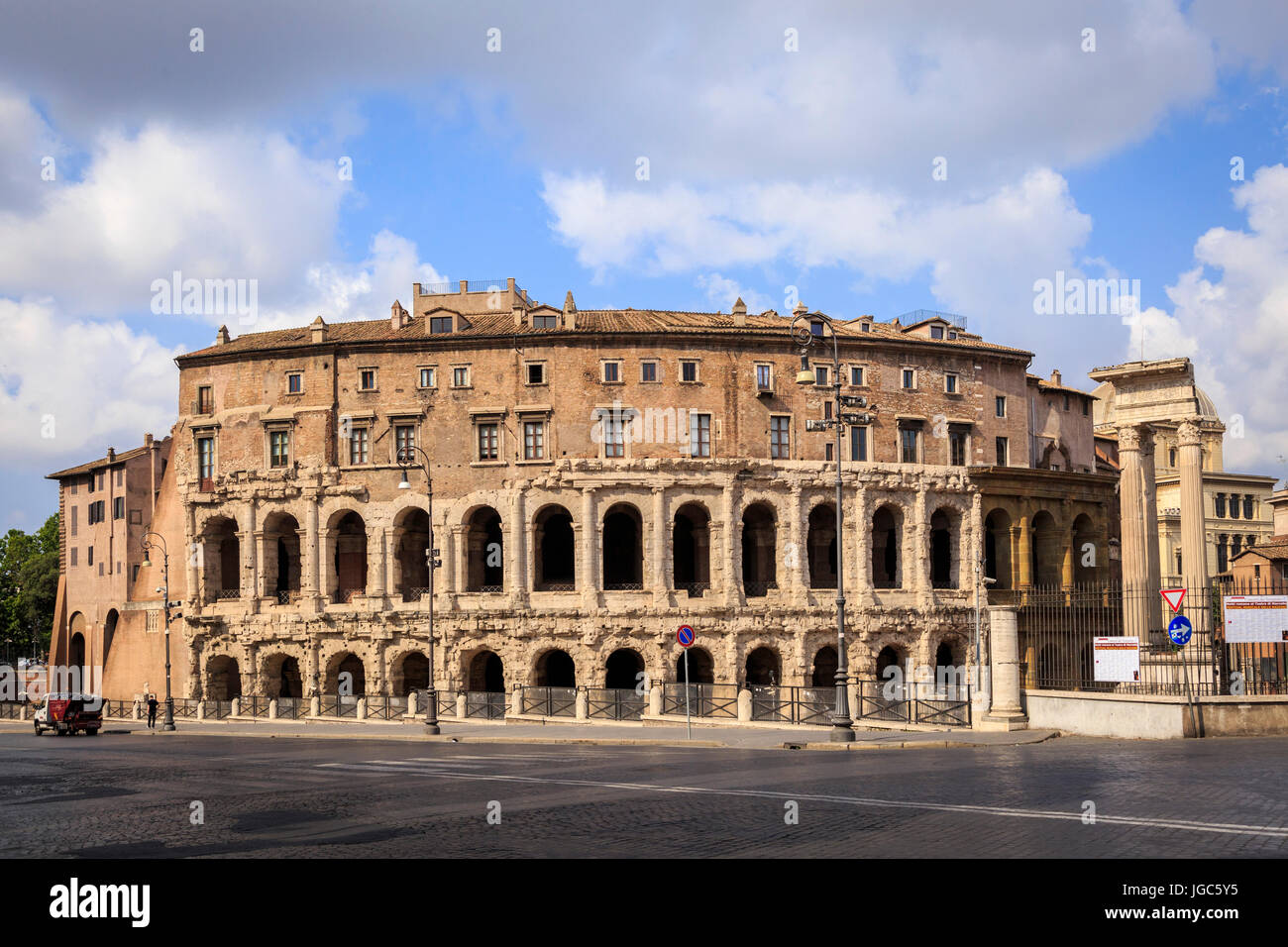 Theater of marcellus hi-res stock photography and images - Alamy