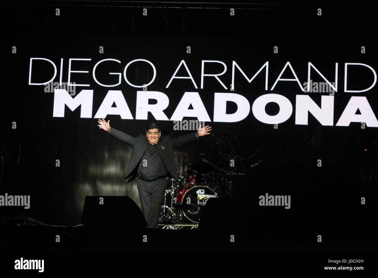 Maradona Effect High Resolution Stock Photography And Images Alamy