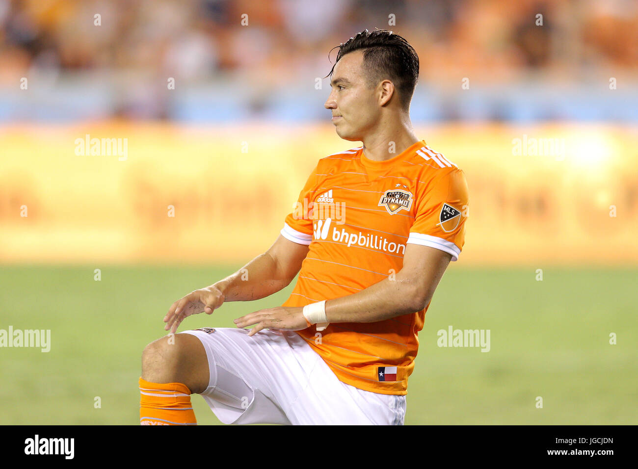 Houston, TX, USA. 05th July, 2017. Houston Dynamo forward Erick Torres (9) kneels in the penalty area after a no-call during the second half of the MLS regular season match between the Houston Dynamo and Montreal Impact from BBVA Compass Stadium in Houston, TX. Credit image: Erik Williams/Cal Sport Media. Credit: csm/Alamy Live News Stock Photo