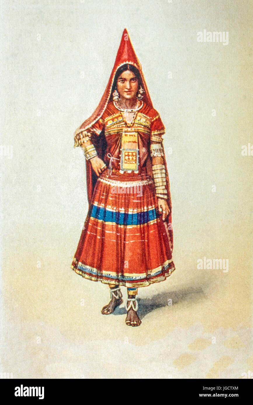 Gipsy woman painting hi-res stock photography and images - Alamy