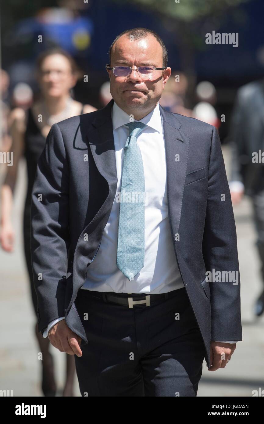 Investment banker jeffrey blue hires stock photography and images Alamy