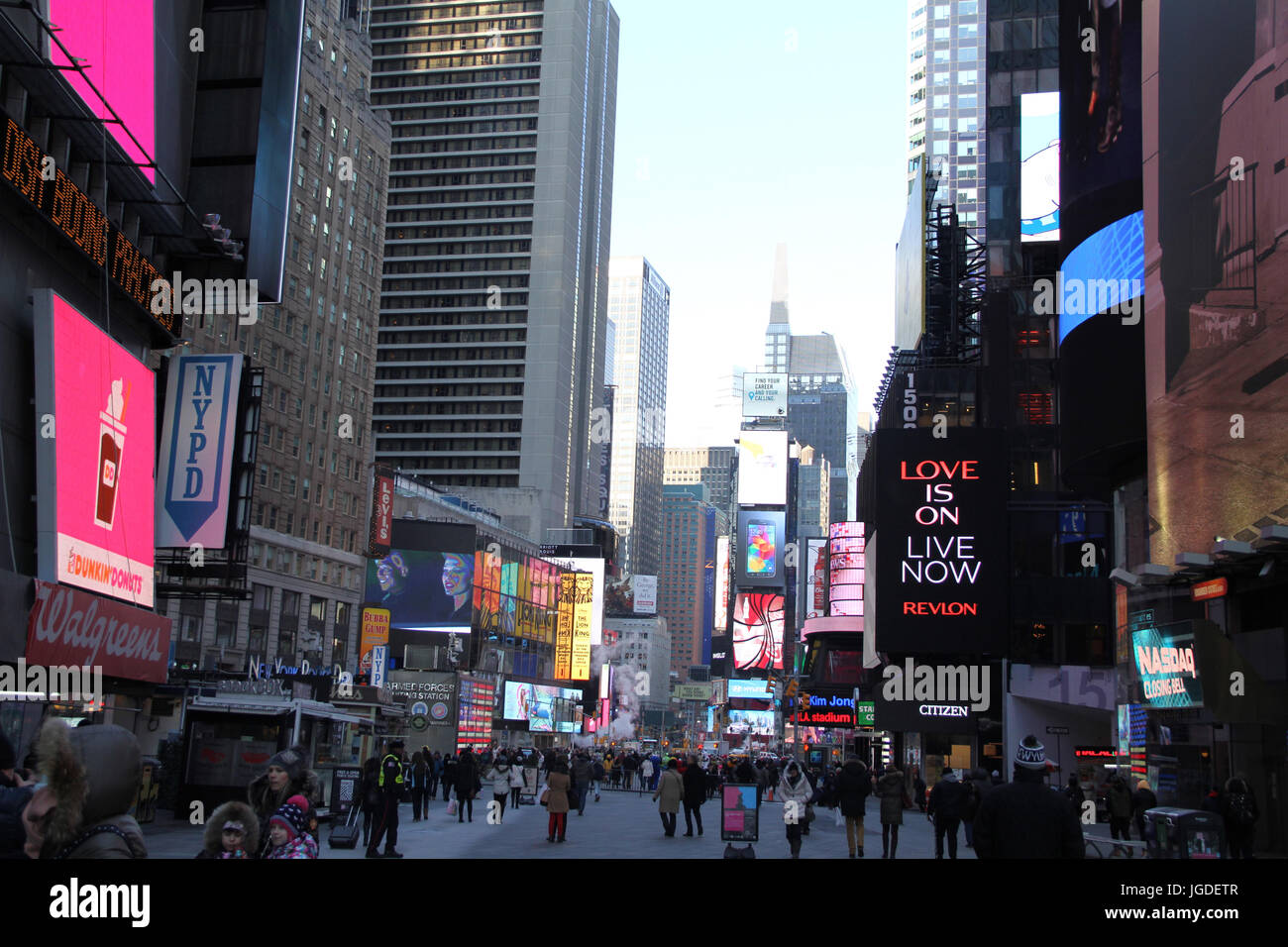 Times square winter view hi-res stock photography and images - Alamy