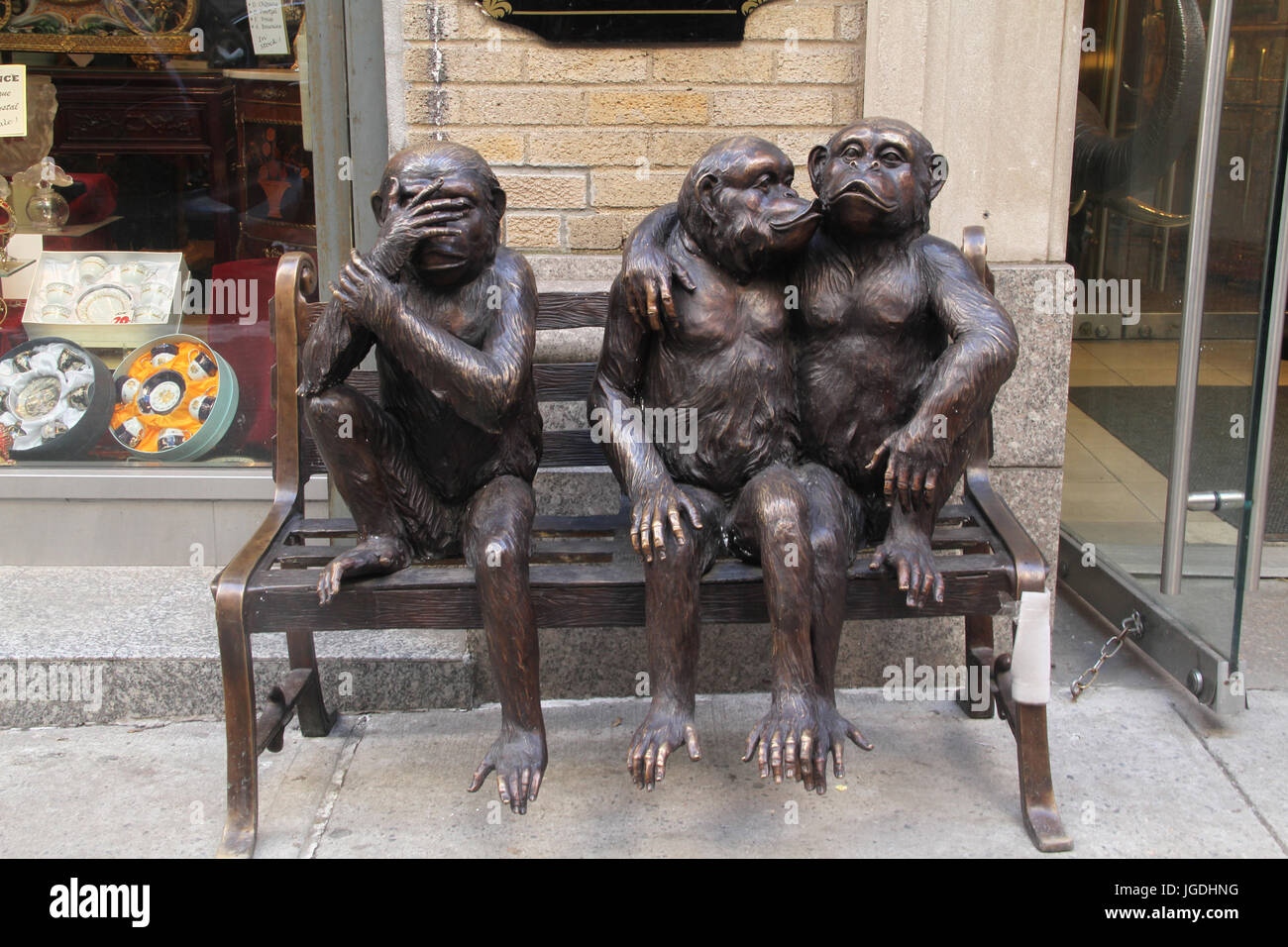Monkey statue, New York, United States Stock Photo Alamy