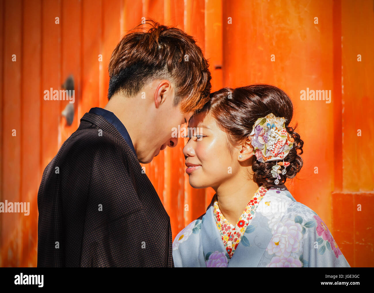 Unidentified groom and bride dress traditional costume for their wedding at Yasaka-jinja Shrine in Kyoto, Japan Stock Photo