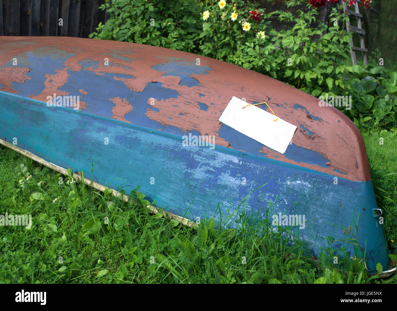 Capsized Wooden Boat Stock Photo Alamy