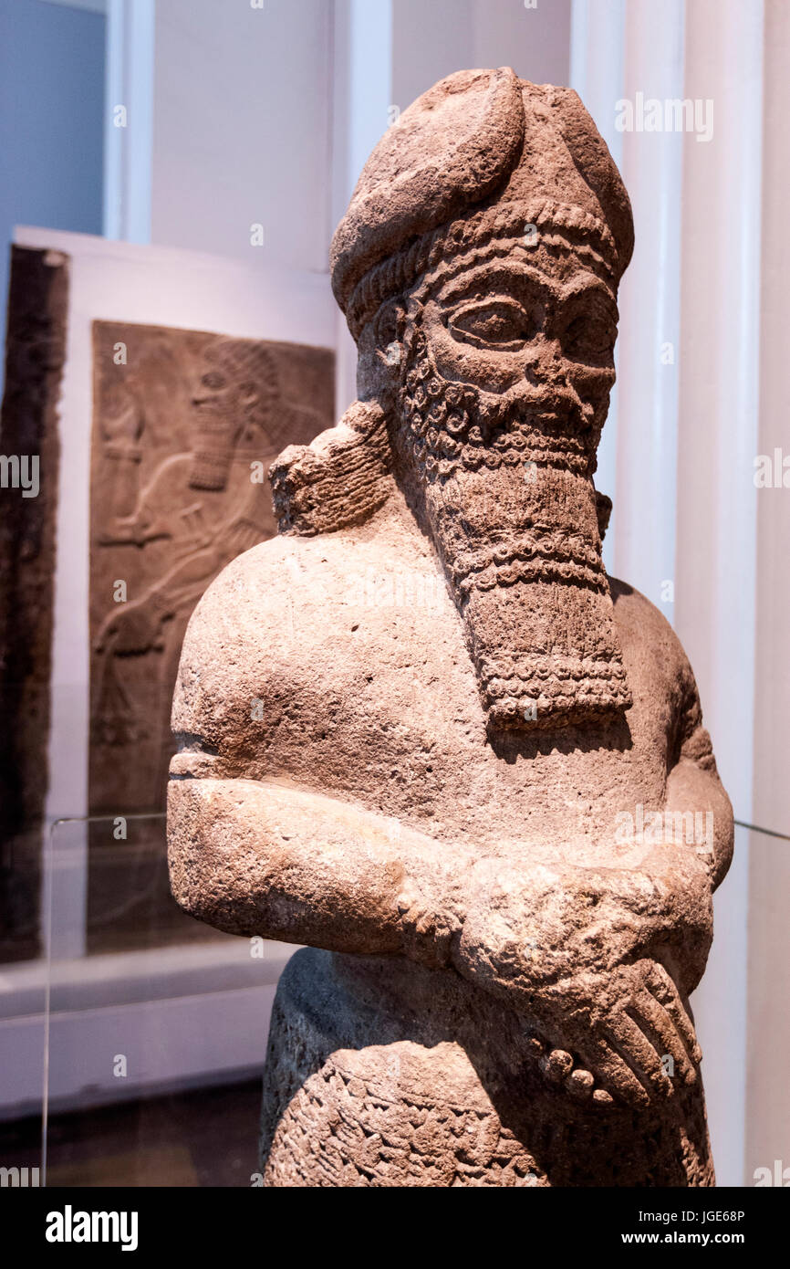 assyrian god nabu