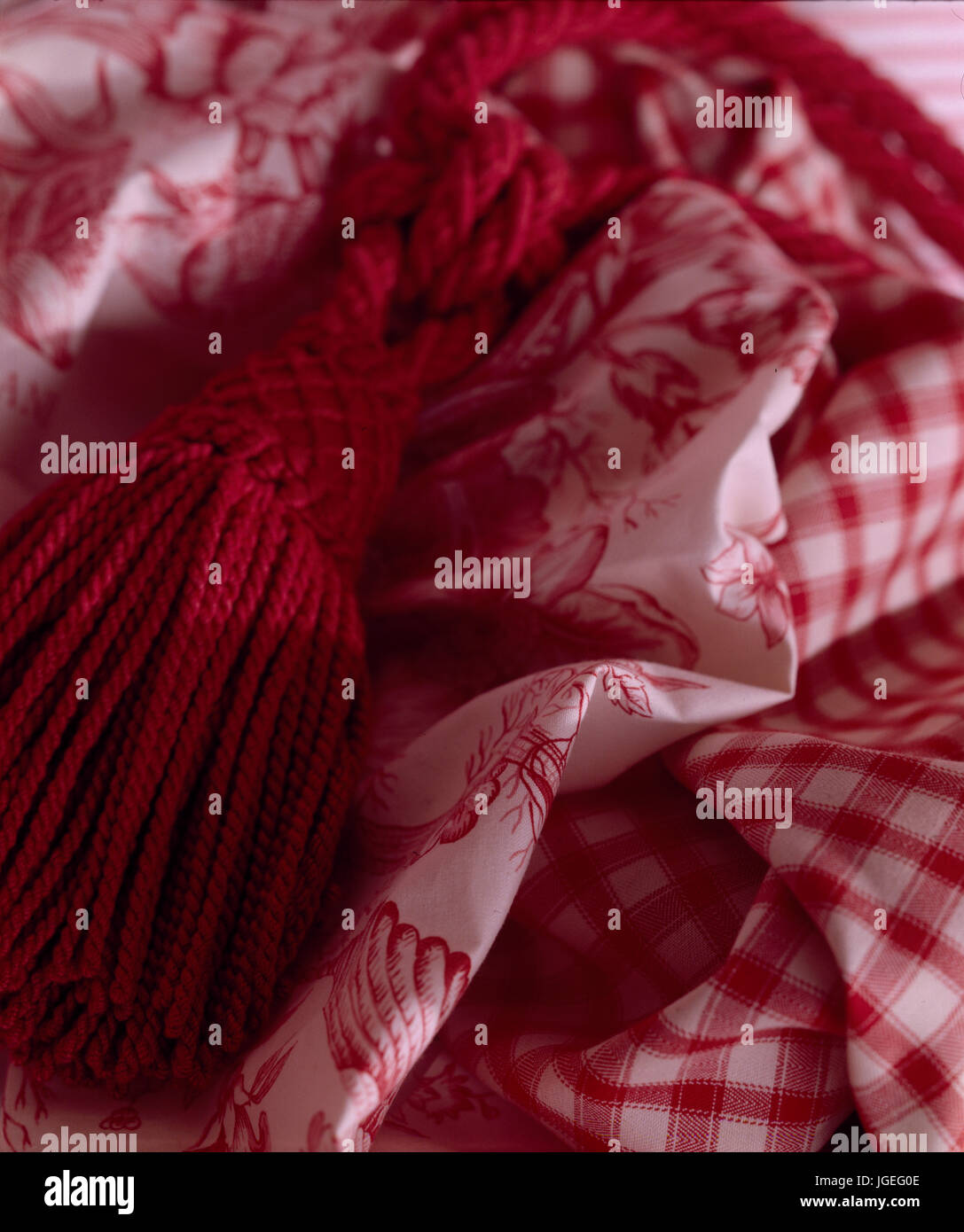 Printed fabrics hi-res stock photography and images - Alamy