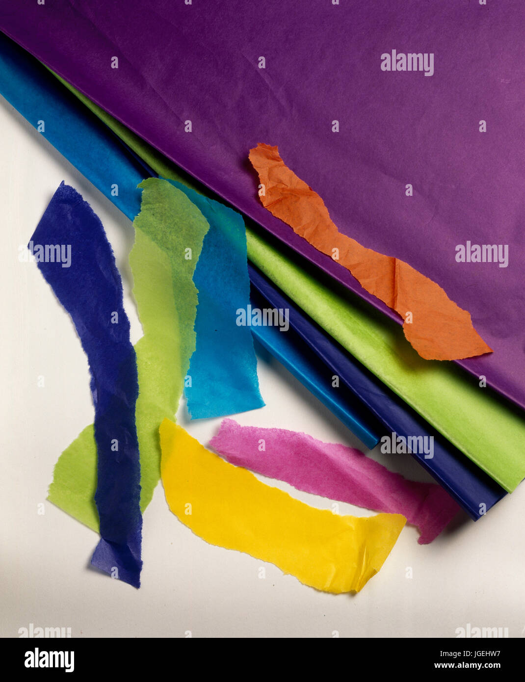 Tissue paper colour hi-res stock photography and images - Alamy